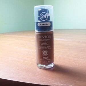 Revlon ColorStay Makeup for Normal/Dry Skin - Caramel, 400